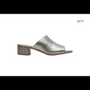 clarks shoes silver